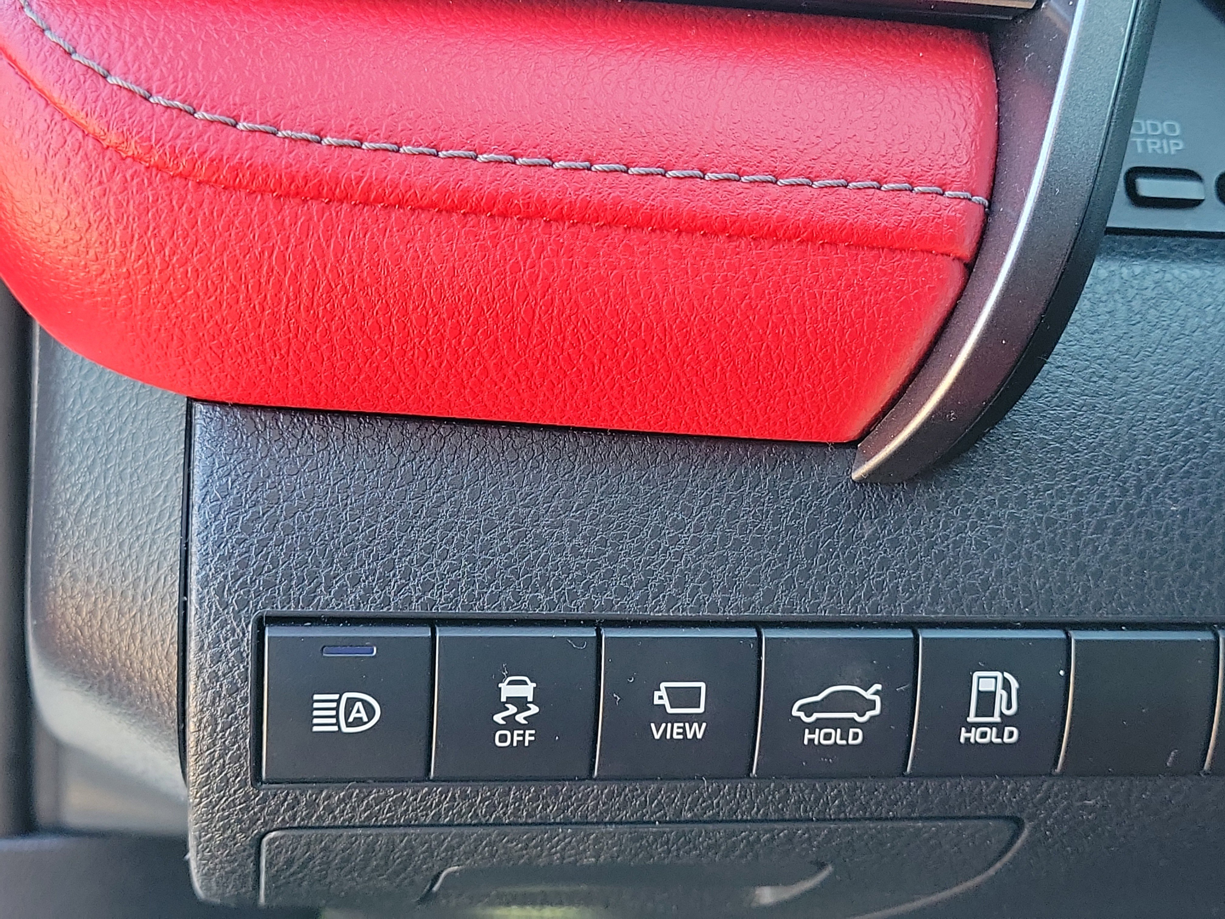 Used 2022 Toyota Camry XSE image 17