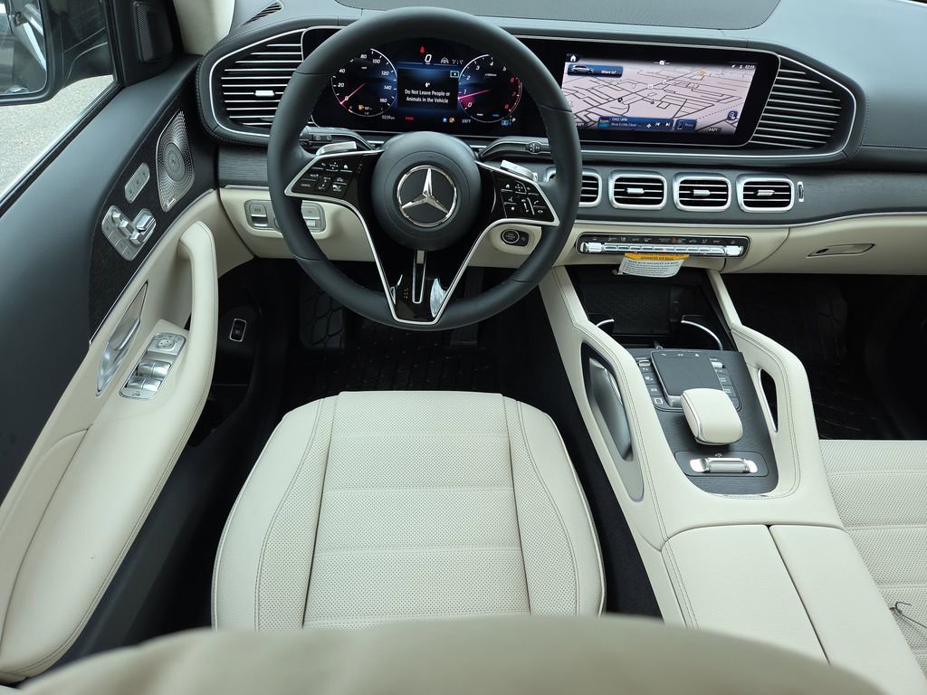 New 2026 Mercedes-Benz GLS 450 4MATIC image 13