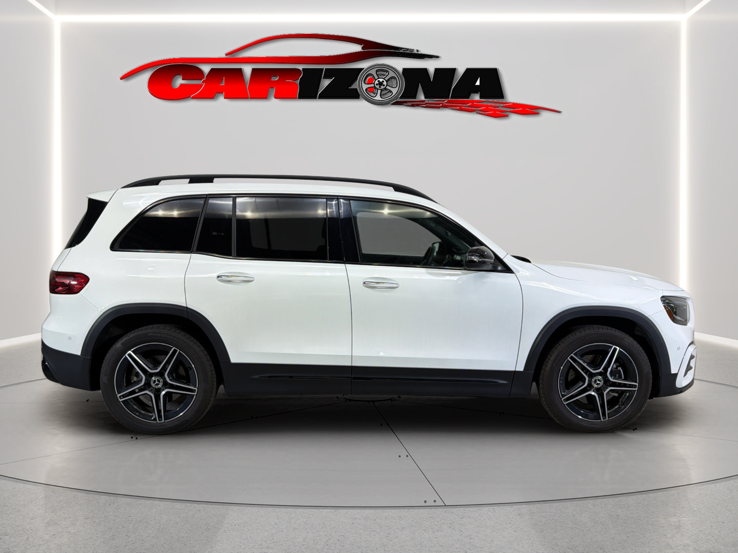 Used 2025 Mercedes-Benz GLB 250 image 12