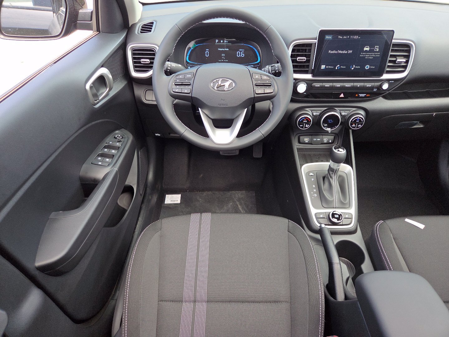 New 2026 Hyundai Venue SEL FWD image 27