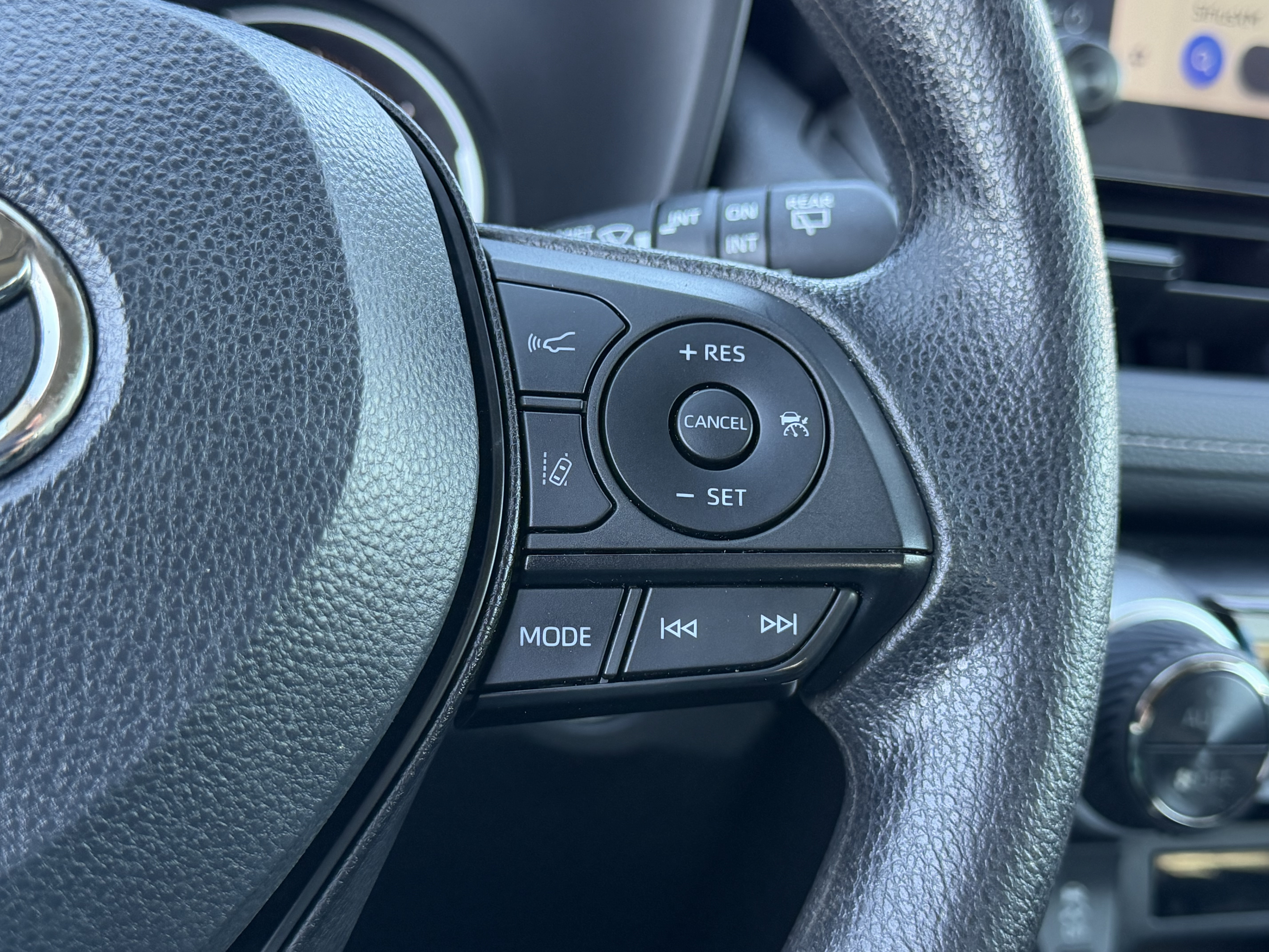 Certified 2023 Toyota RAV4 XLE AWD/4WD image 26