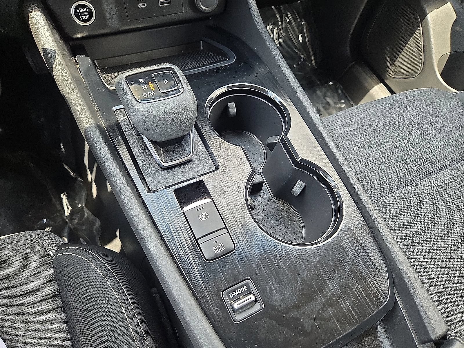 Used 2023 Nissan Rogue SV FWD image 29