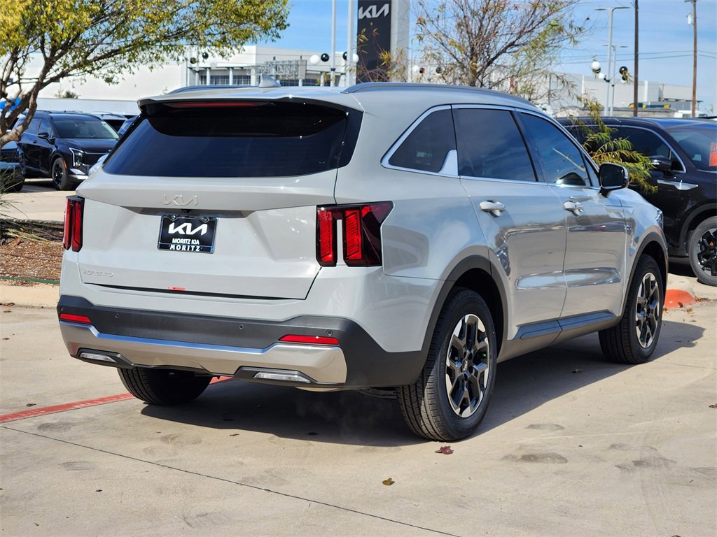 New 2026 Kia Sorento S image 4