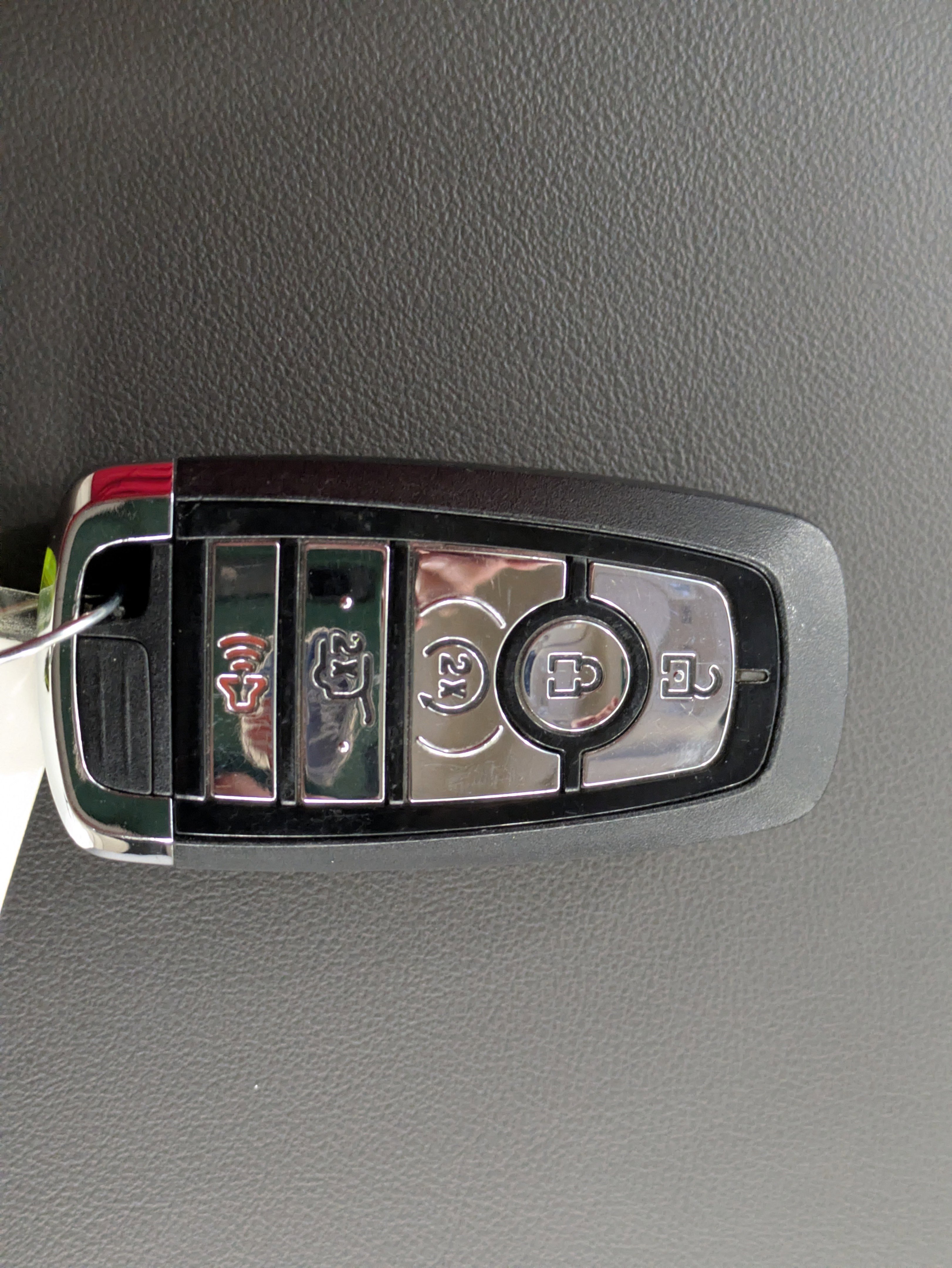 Used 2020 Lincoln Nautilus FWD w/ Equipment Group 101A image 35