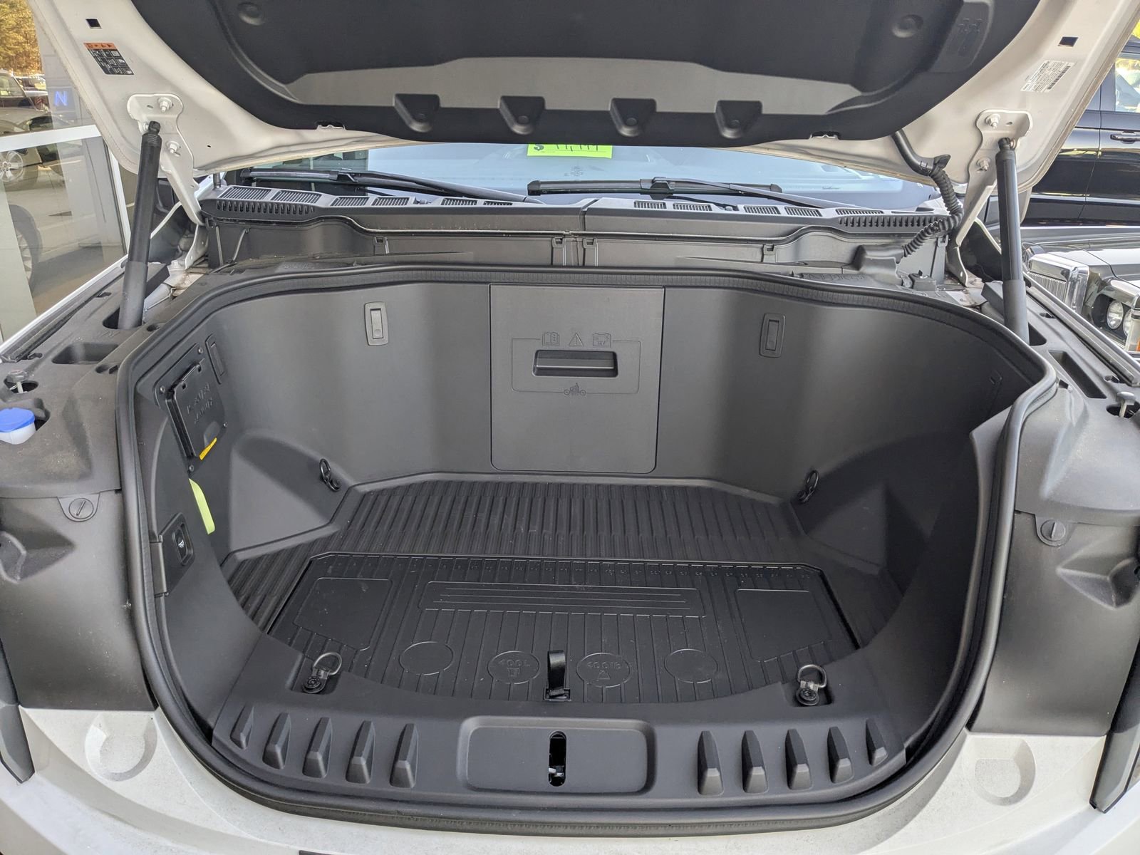 New 2023 Ford F150 Lightning Pro w/ Tow Technology Package image 8