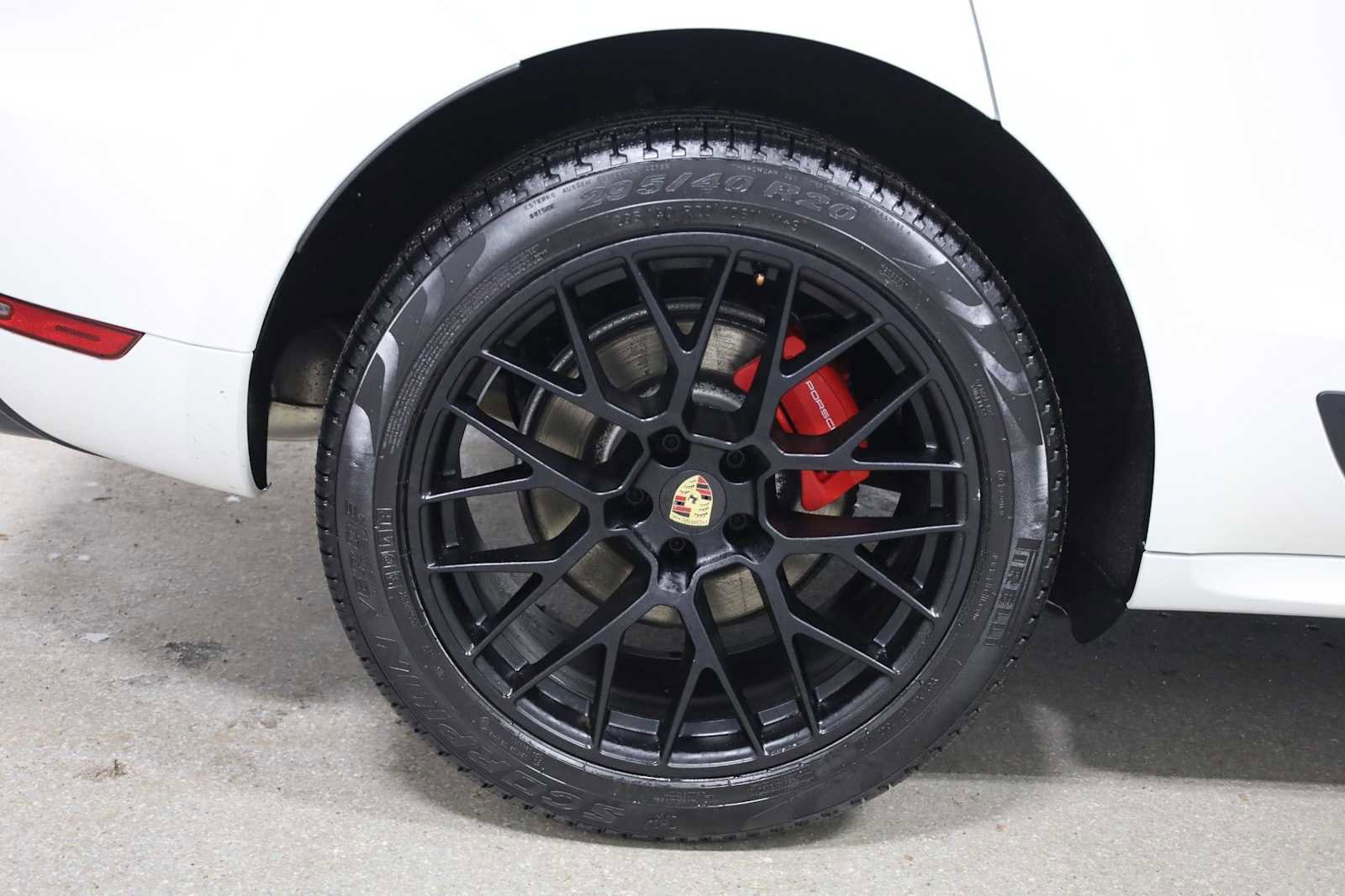 Used 2018 Porsche Macan GTS image 38