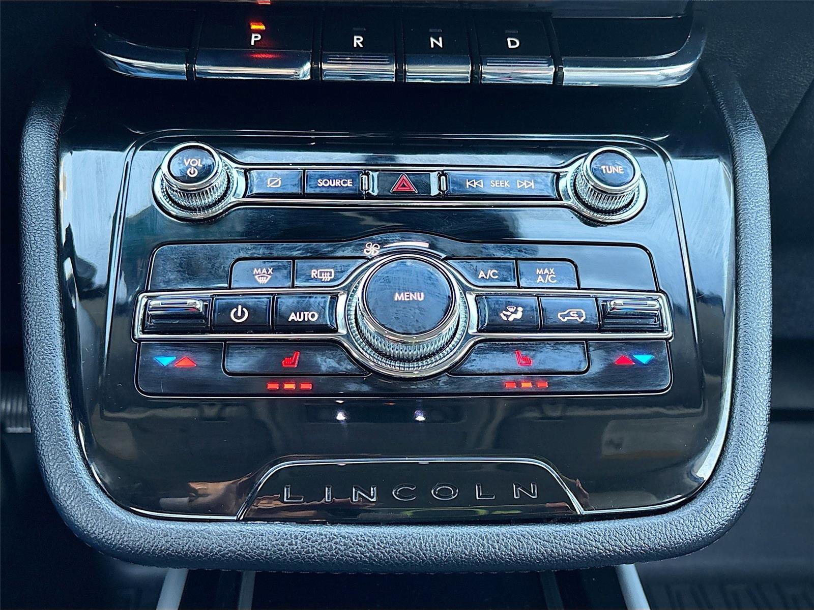 Used 2021 Lincoln Corsair Standard w/ Towing Package I image 19