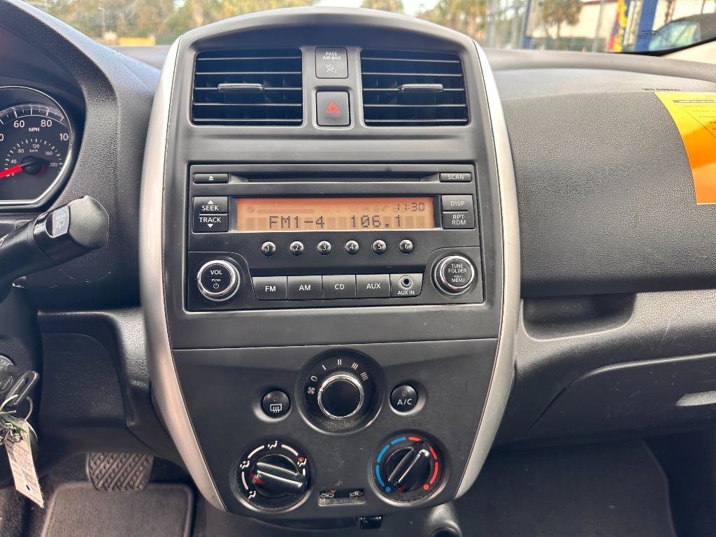 Used 2018 Nissan Versa Note S FWD image 11