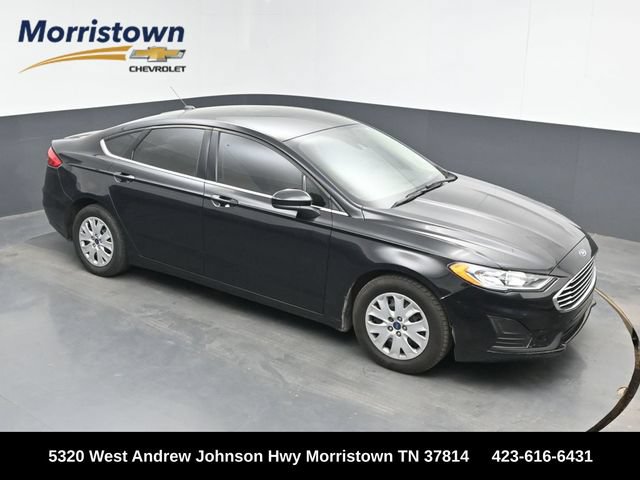 Used 2019 Ford Fusion S FWD image 1