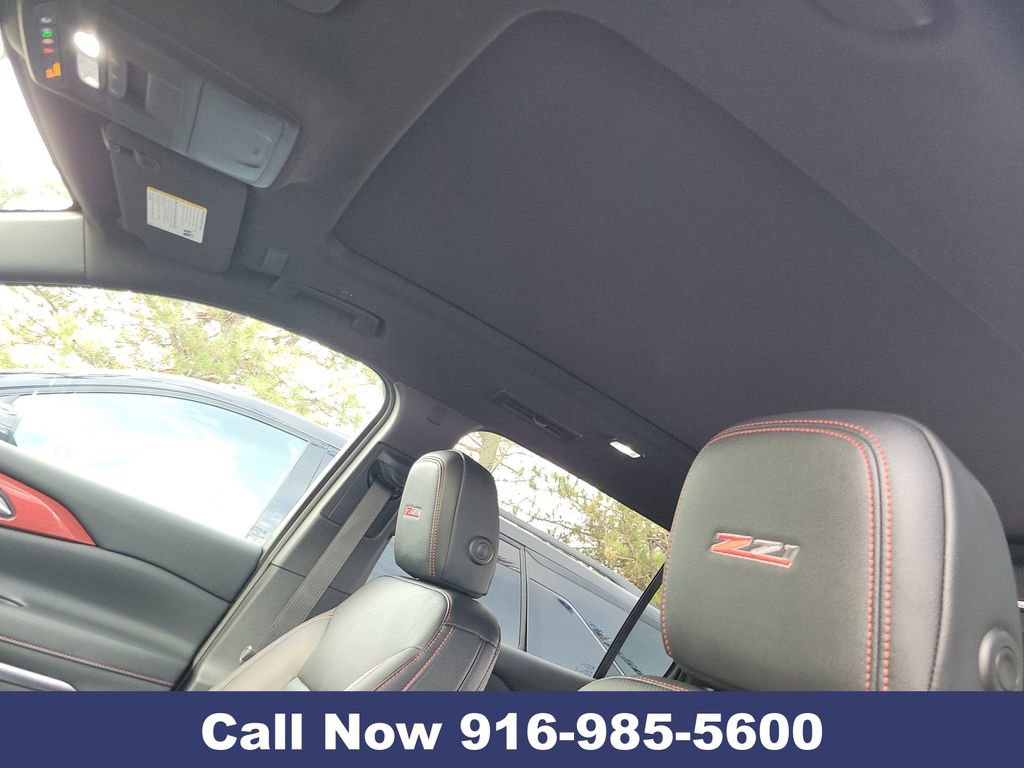 New 2026 Chevrolet Traverse Z71 w/ LPO, Floor Liner Package image 23