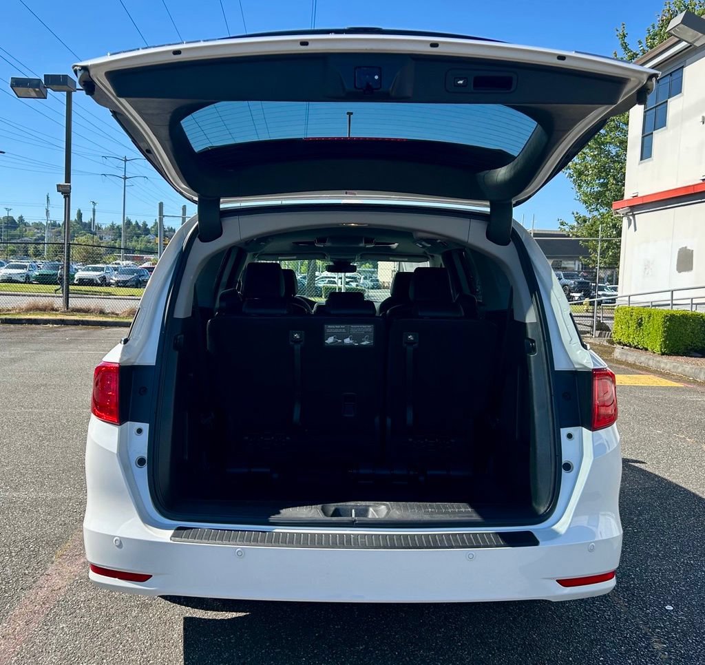 Used 2023 Honda Odyssey Touring image 29