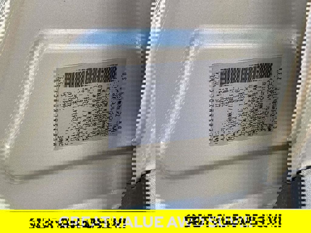 Used 2024 Nissan Rogue S image 27