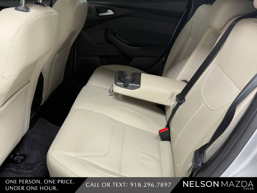 Used 2018 Ford Focus Titanium FWD image 34