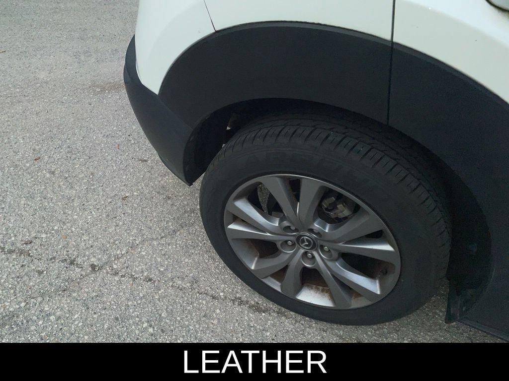 Used 2021 MAZDA CX-30 FWD 2.5 S w/ Premium Package image 3