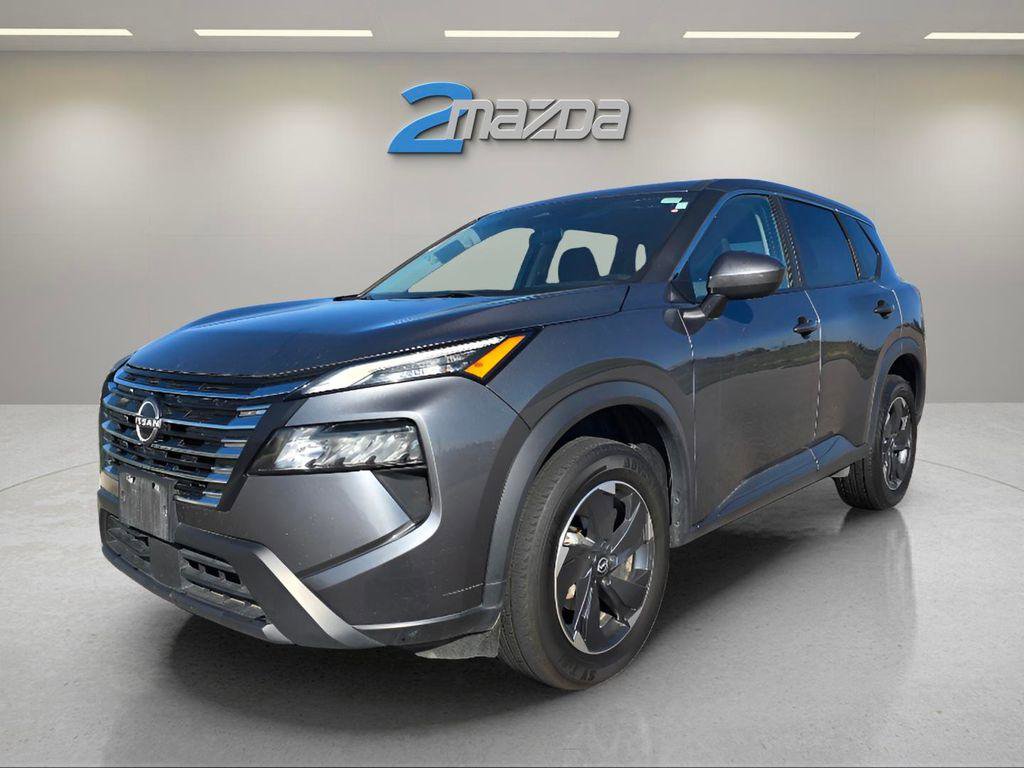 Used 2024 Nissan Rogue SV image 1