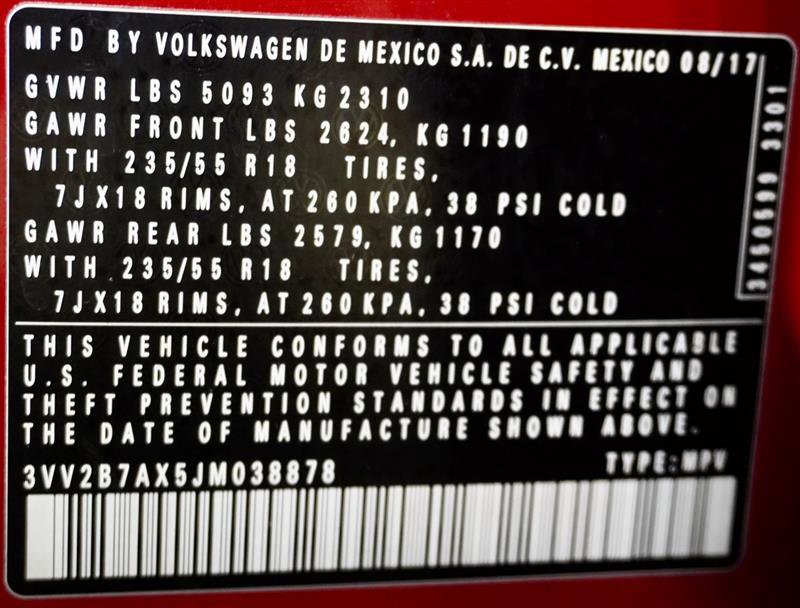 Used 2018 Volkswagen Tiguan SEL image 54