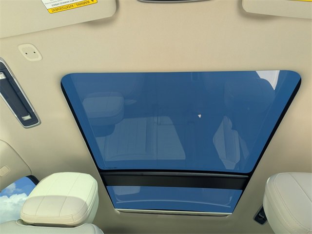 Used 2024 Land Rover Range Rover SE image 18