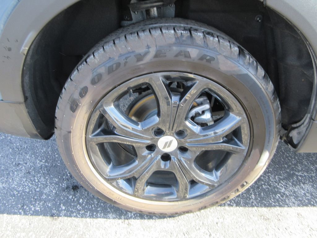 Used 2024 Dodge Hornet GT w/ GT Blacktop Package image 9