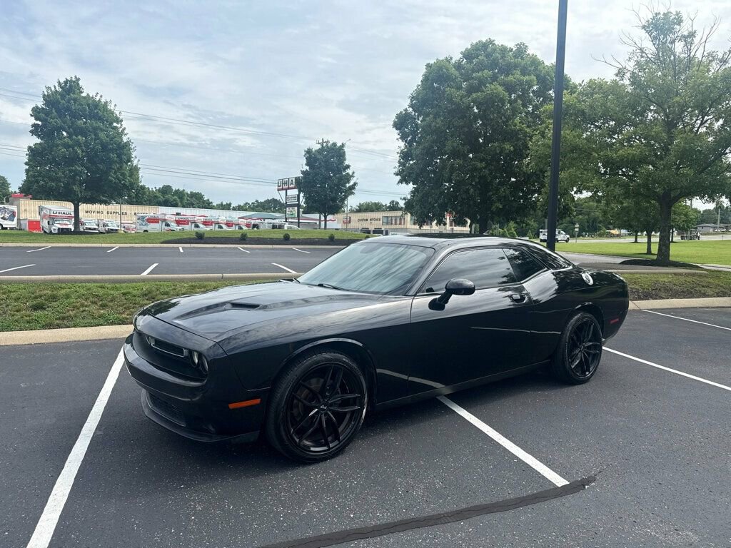 Used 2017 Dodge Challenger SXT w/ Sound Group