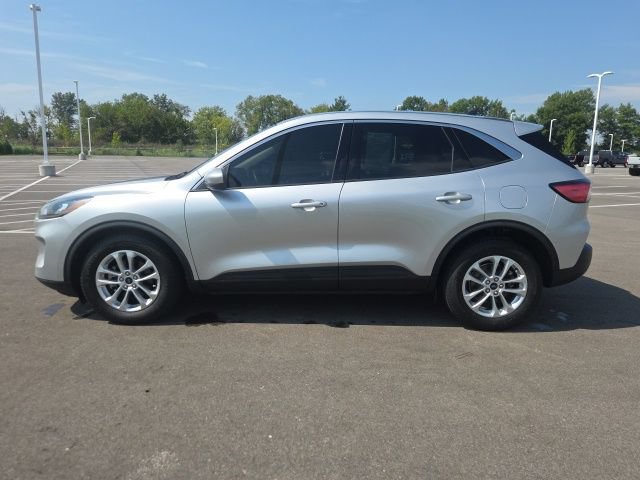Used 2020 Ford Escape SE FWD image 14
