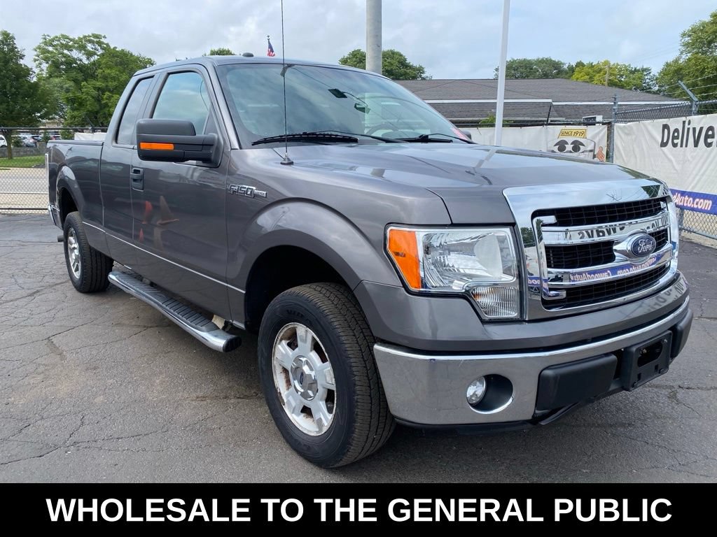 Used 2014 Ford F150 XLT w/ Equipment Group 301A Mid