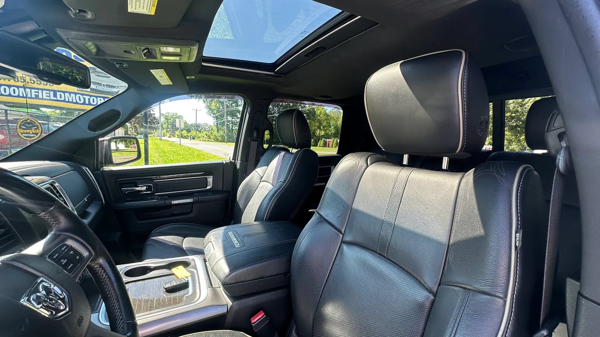 Used 2017 RAM 1500 Limited AWD/4WD image 23