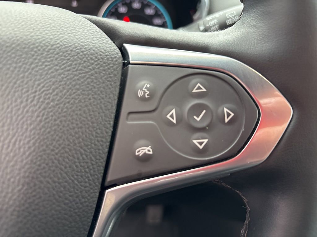 Used 2023 Chevrolet Traverse LT AWD/4WD image 23