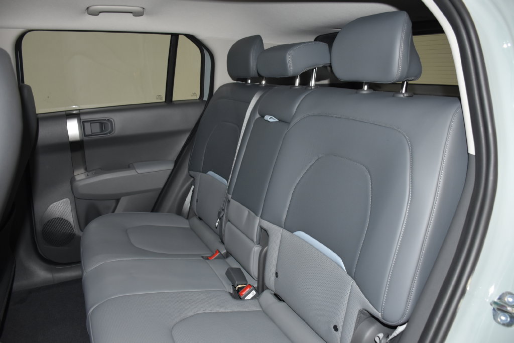 New 2027 Kia EV3 Wind AWD/4WD image 31