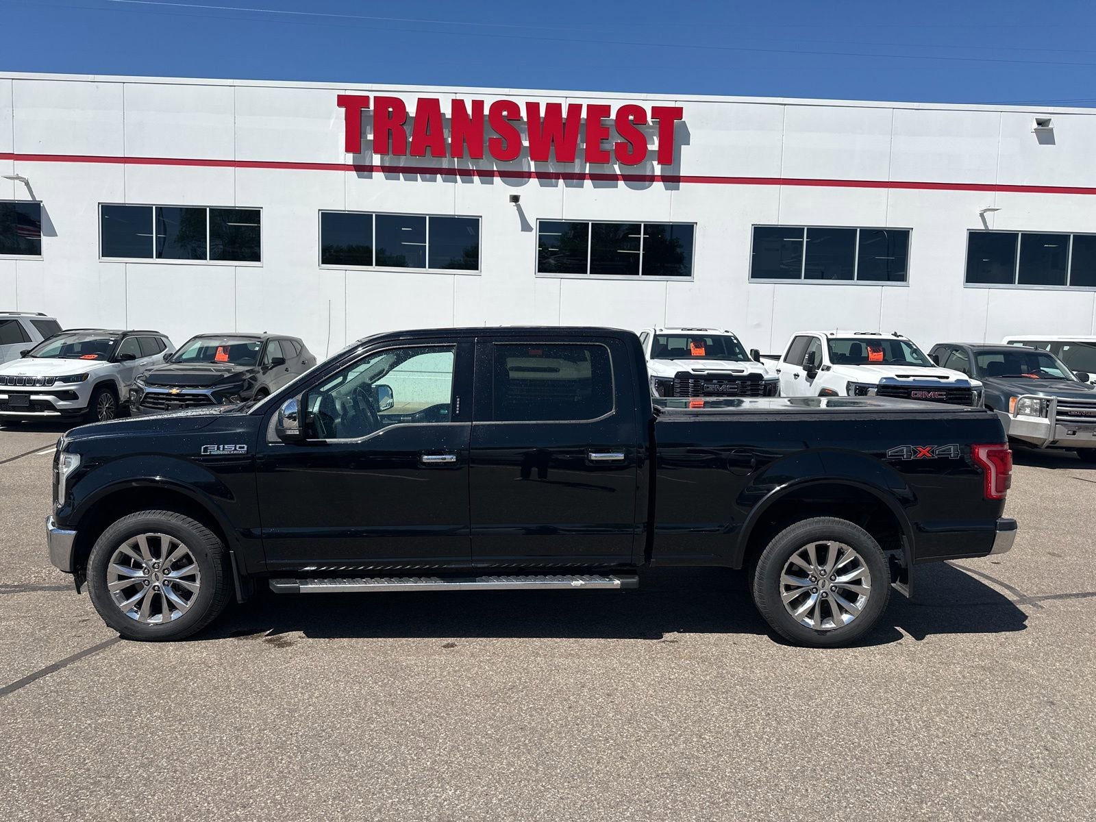 Used 2017 Ford F150 Lariat w/ Equipment Group 502A Luxury AWD/4WD image 2