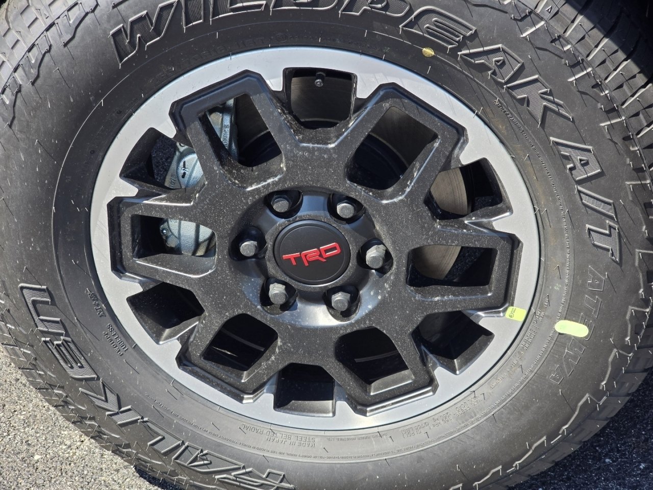 New 2026 Toyota Tacoma TRD Off-Road AWD/4WD image 10
