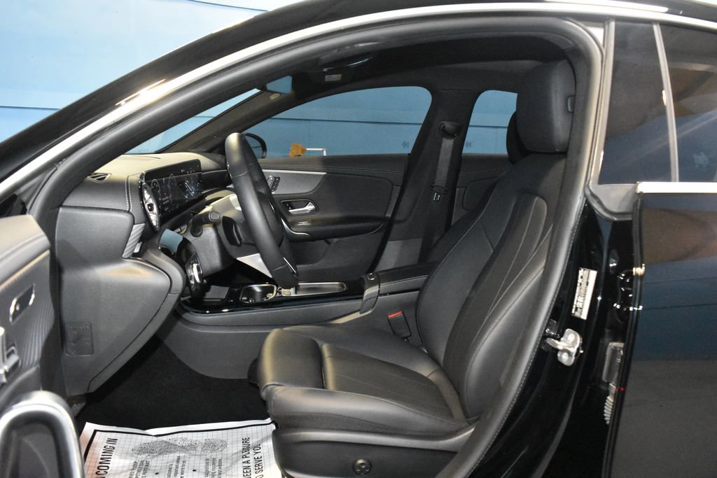 Certified 2025 Mercedes-Benz CLA 250 4MATIC image 8