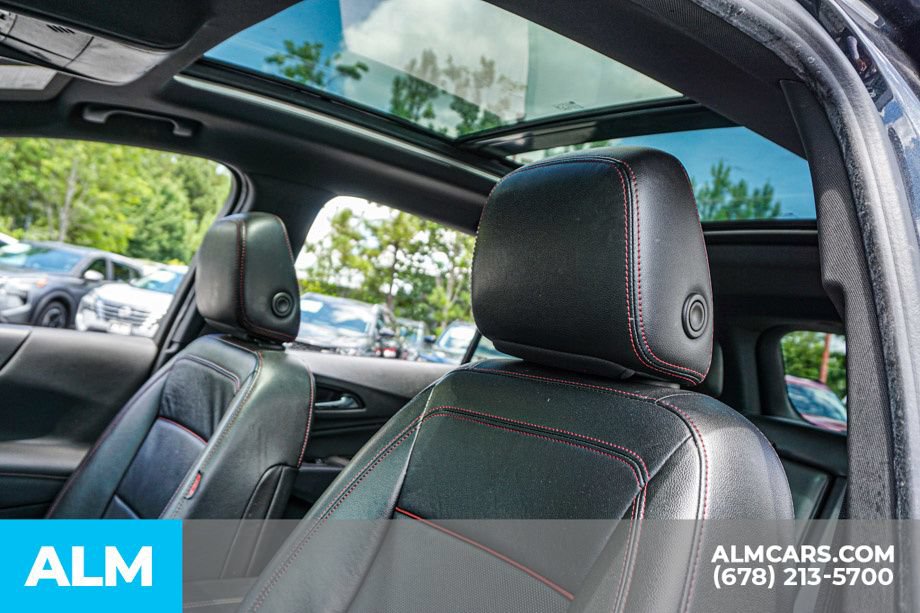 Used 2022 Chevrolet Equinox RS w/ RS Leather Package FWD image 19