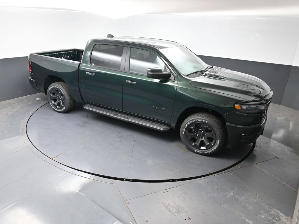 New 2026 RAM 1500 Express AWD/4WD image 30