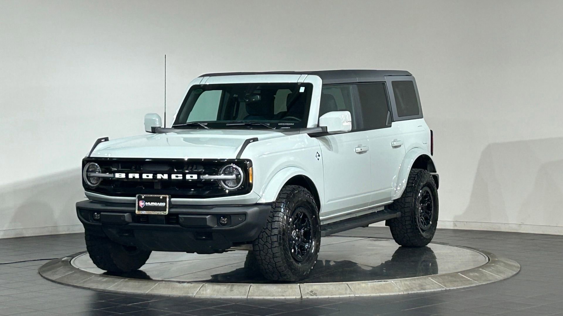 Used 2022 Ford Bronco Outer Banks AWD/4WD image 5