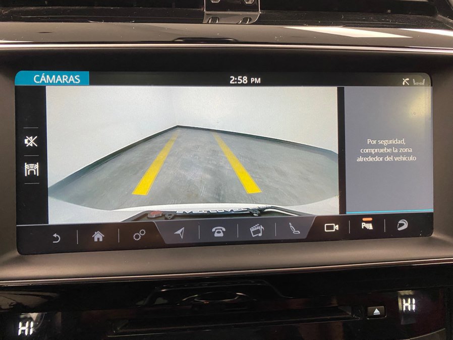 Used 2020 Jaguar F-PACE S image 31