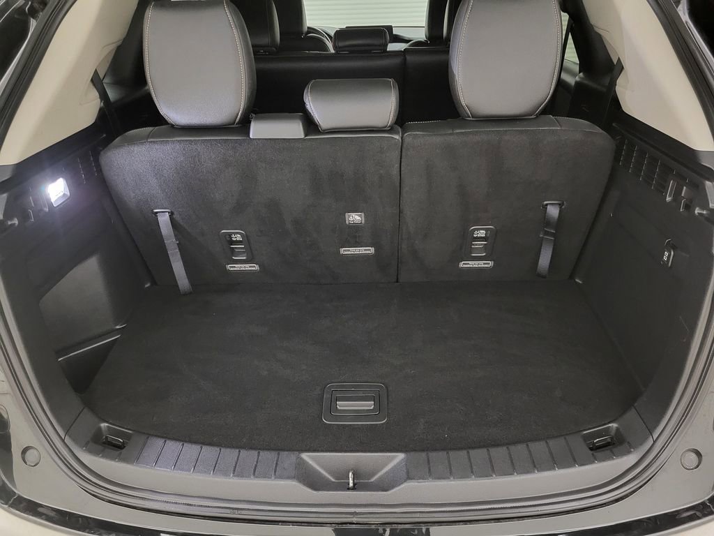 Used 2024 MAZDA CX-90 3.3 Turbo w/ Select Package image 23