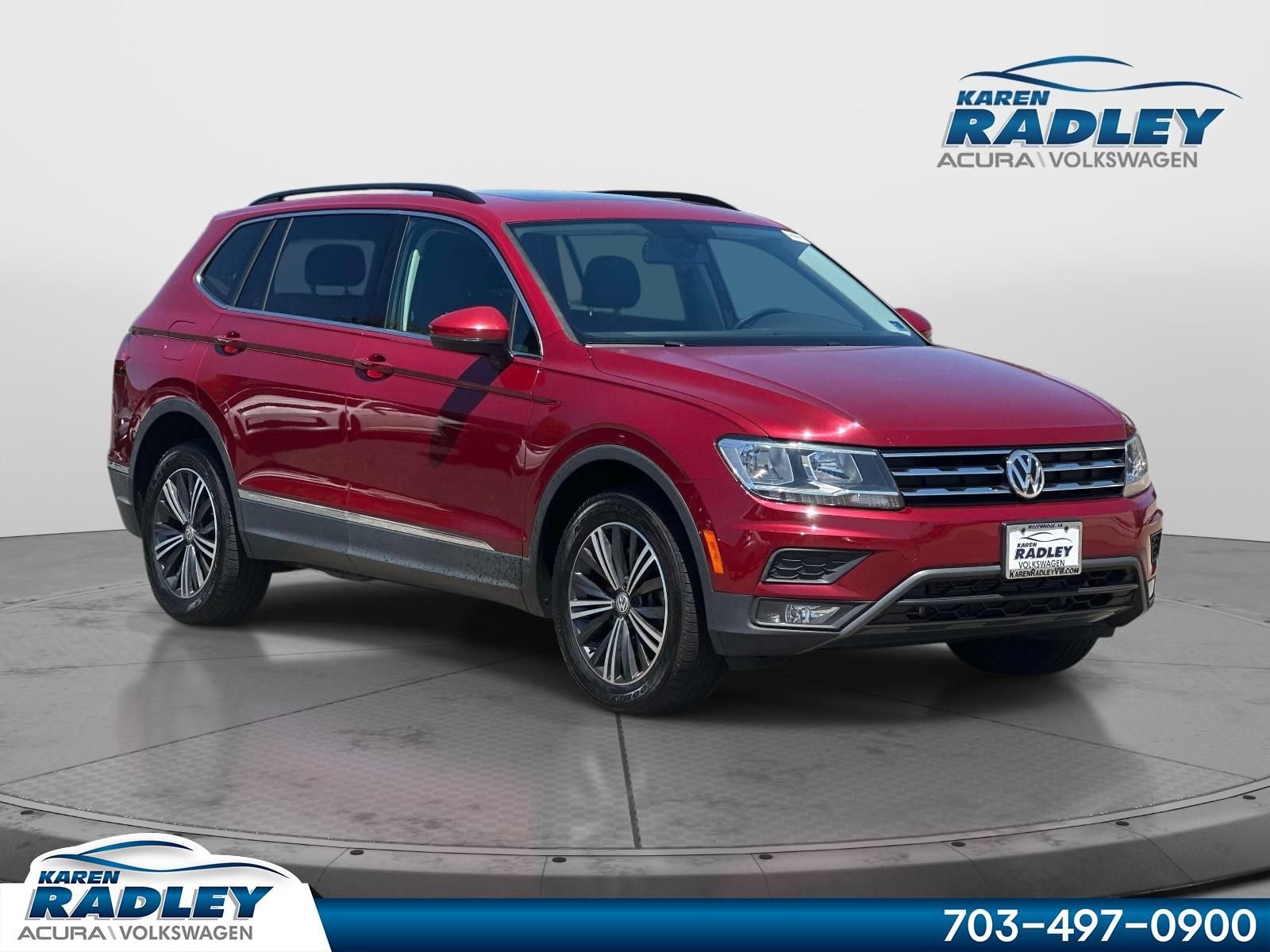 Used 2018 Volkswagen Tiguan SE w/ Panoramic Sunroof Package FWD image 1