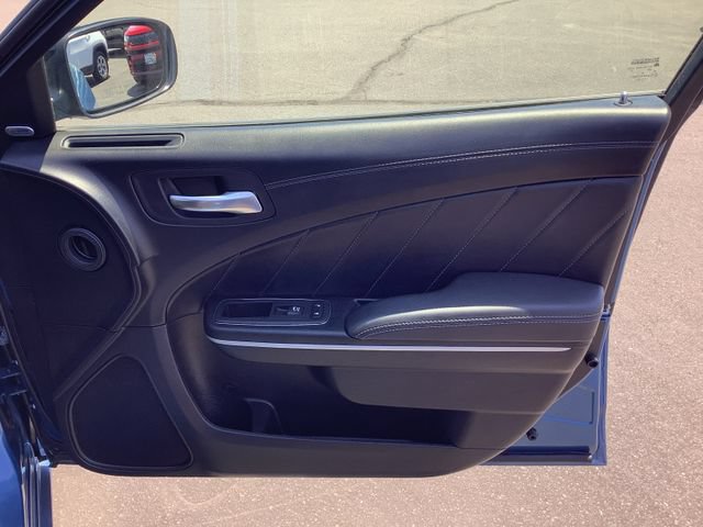 Used 2023 Dodge Charger SXT w/ Plus Group RWD image 38