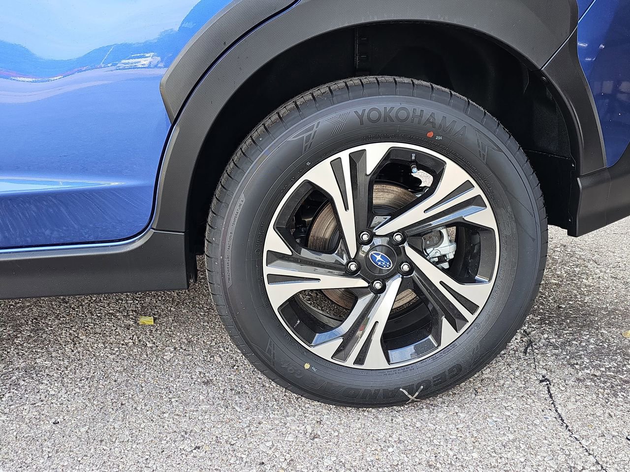 Certified 2025 Subaru Crosstrek 2.0i Premium image 38