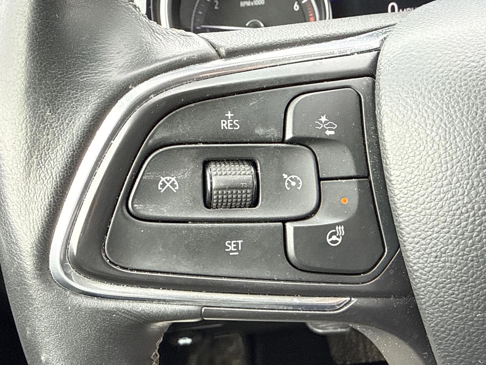 Used 2023 Buick Encore GX Essence w/ Experience Buick Package image 20