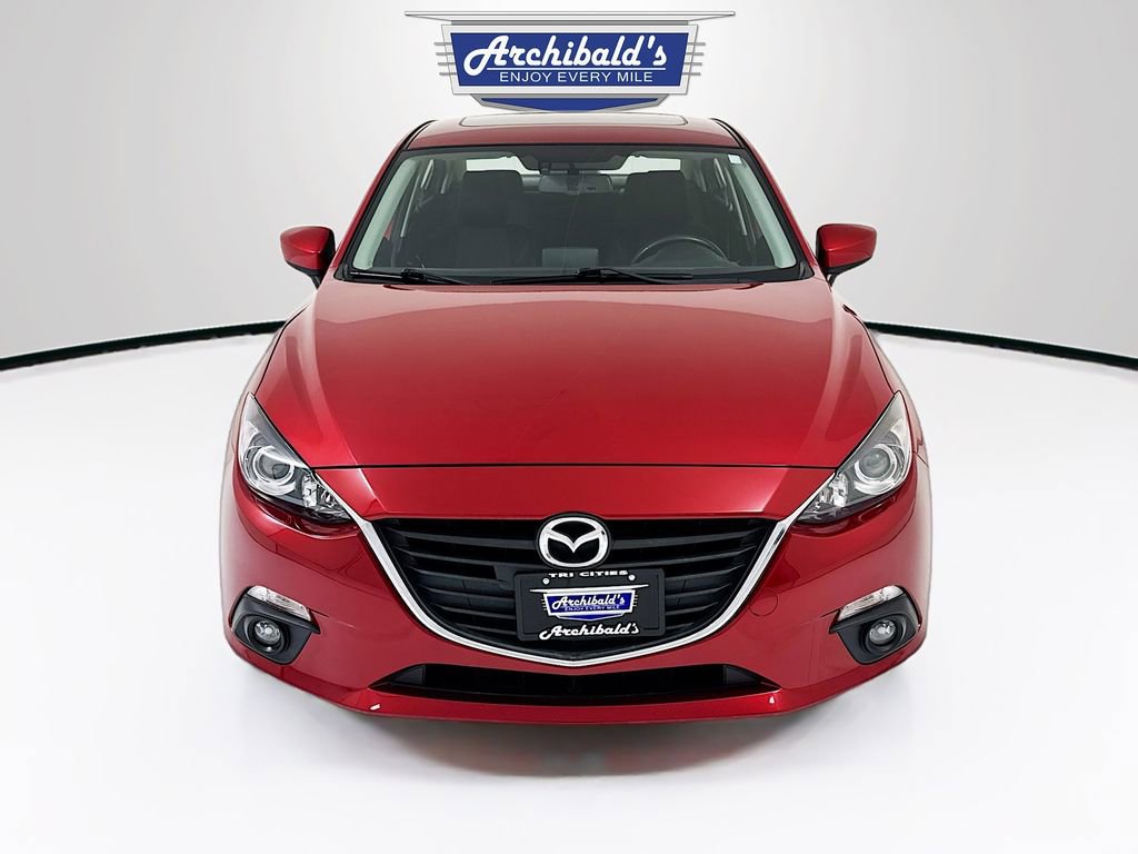 Used 2016 MAZDA MAZDA3 i Touring w/ Popular Equipment Package FWD image 2