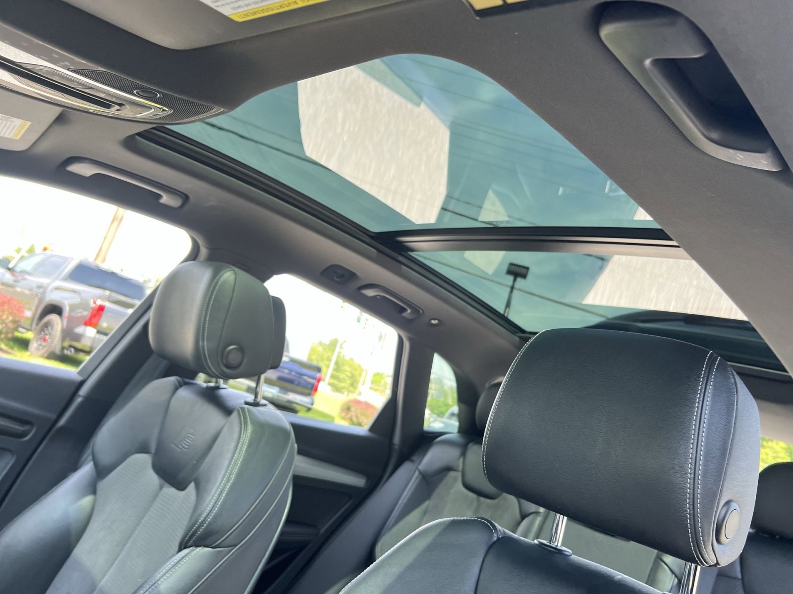 Used 2021 Audi SQ5 Prestige AWD/4WD image 24
