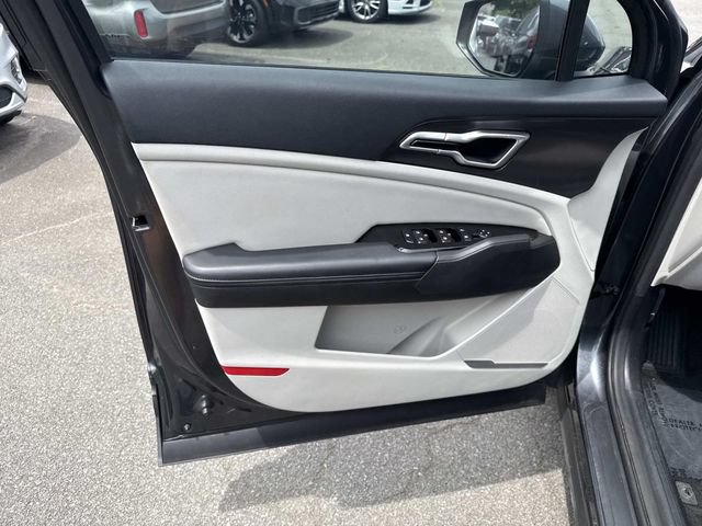 Used 2023 Kia Sportage EX FWD image 13