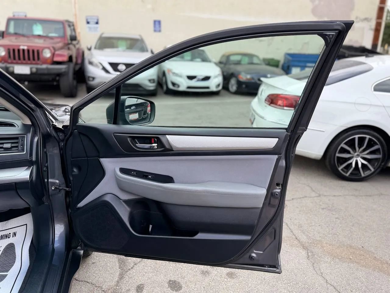 Used 2018 Subaru Outback 2.5i Premium image 37