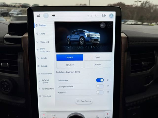 Used 2023 Ford F150 Lightning Lariat w/ Equipment Group 511A High image 39