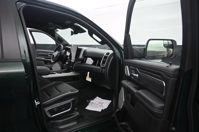 New 2026 RAM 1500 Laramie w/ Night Edition AWD/4WD image 38