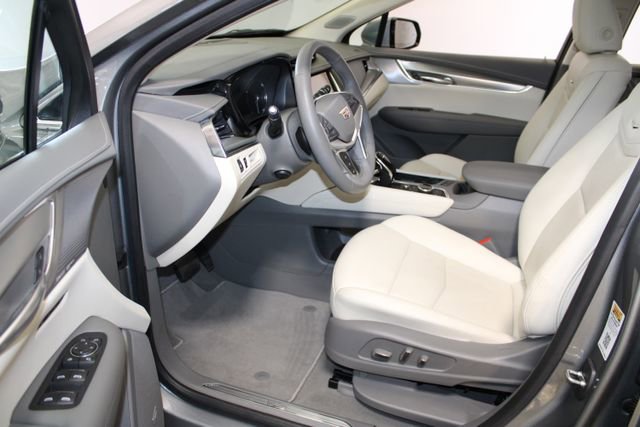 Certified 2023 Cadillac XT5 Premium Luxury AWD/4WD image 7