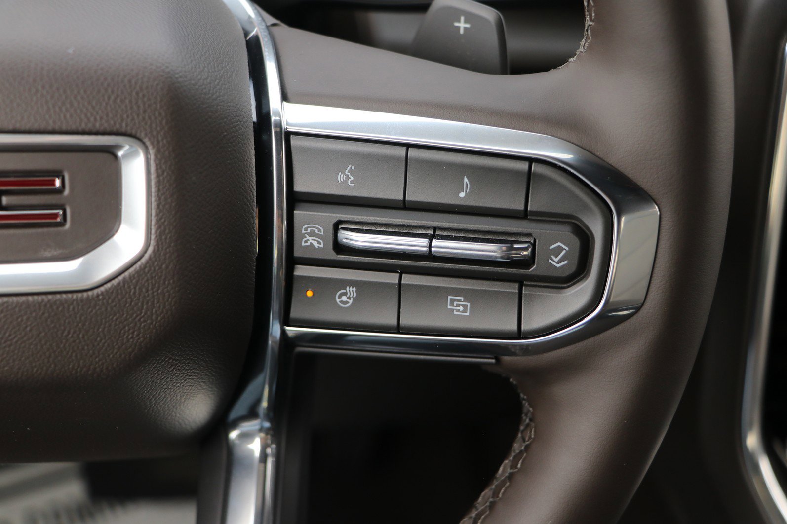 New 2026 GMC Yukon XL Elevation image 19