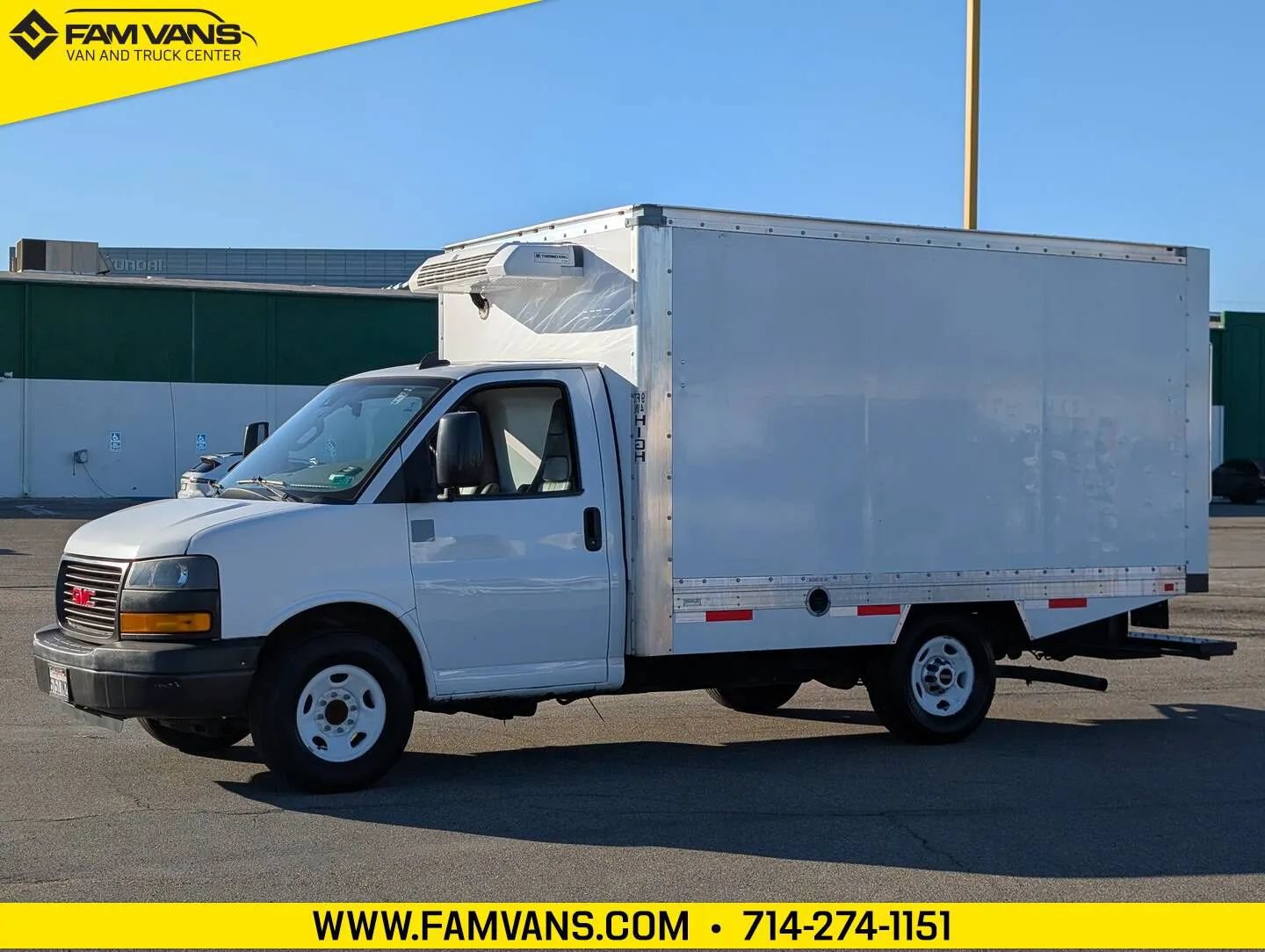 Used 2019 GMC Savana 3500 w/ Power Convenience Package RWD image 3