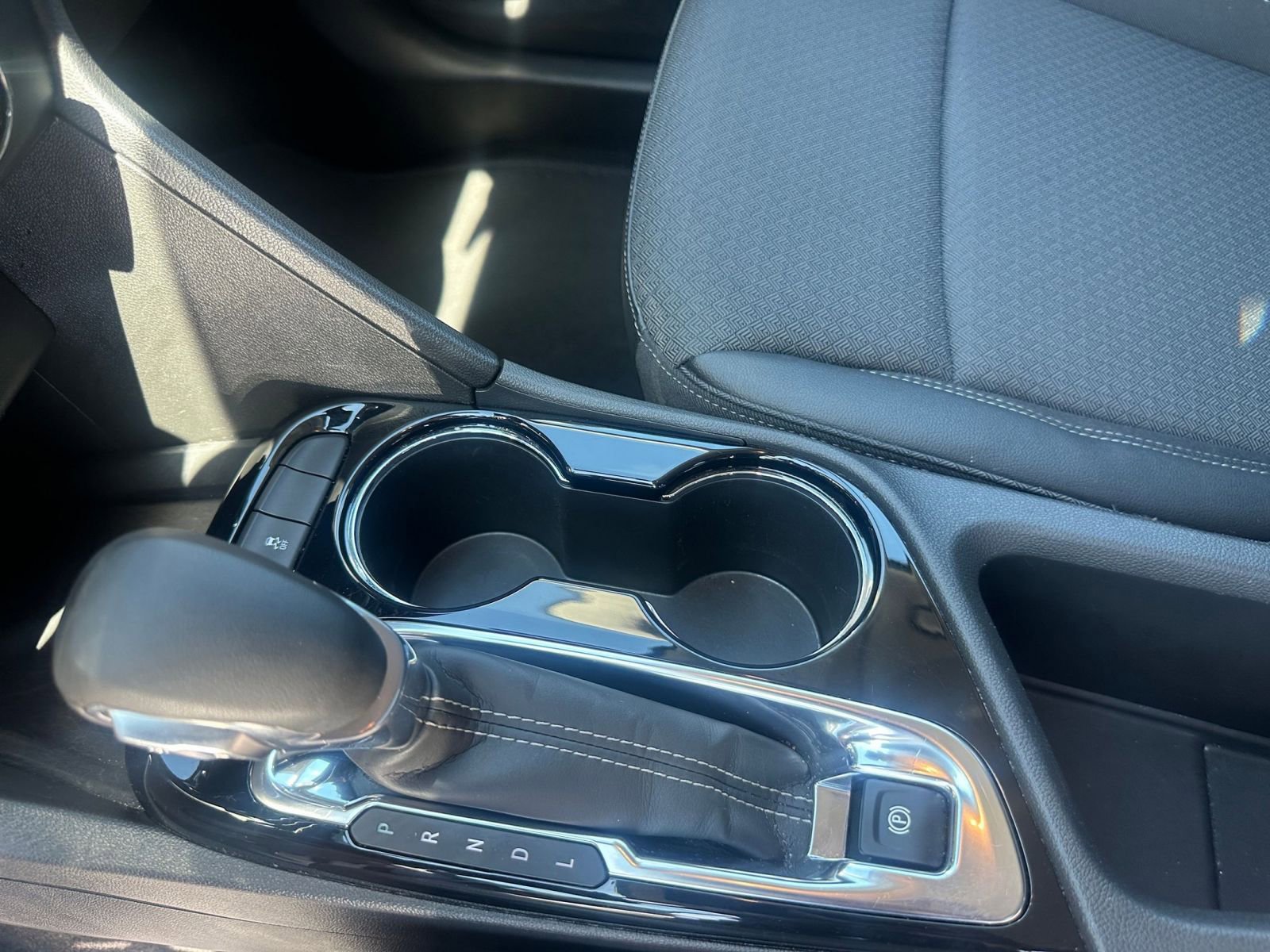 Used 2025 Buick Encore GX Preferred image 40